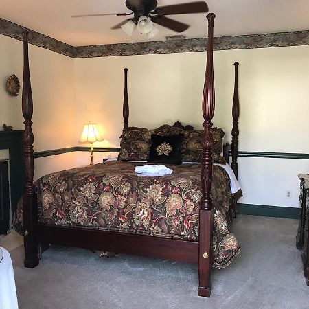 Parsonage Inn Bed And Breakfast Saint Michaels Bagian luar foto