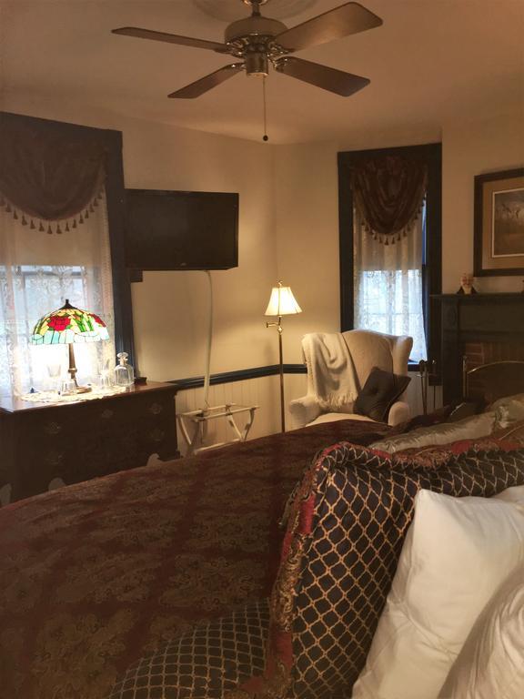 Parsonage Inn Bed And Breakfast Saint Michaels Bagian luar foto