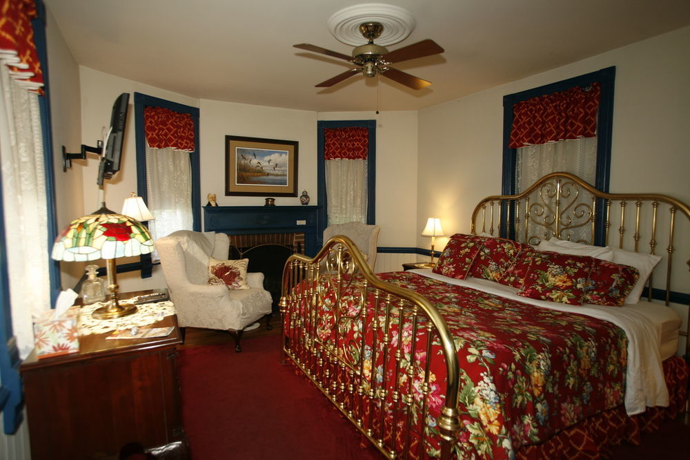Parsonage Inn Bed And Breakfast Saint Michaels Bagian luar foto