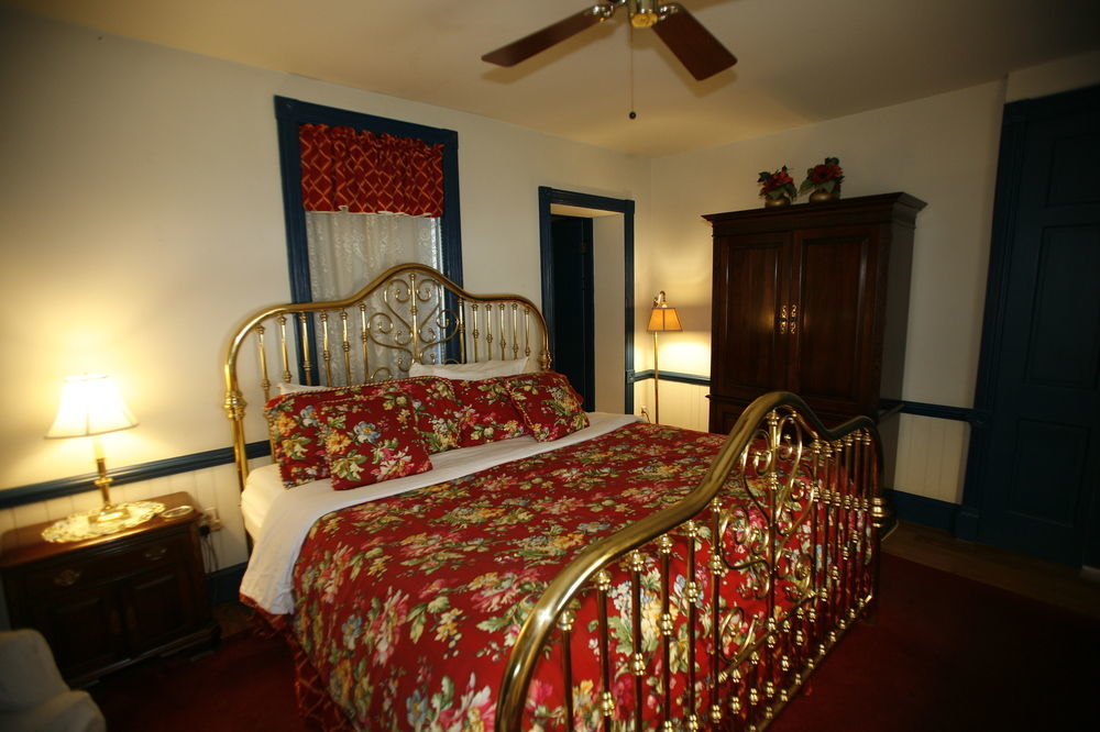 Parsonage Inn Bed And Breakfast Saint Michaels Bagian luar foto