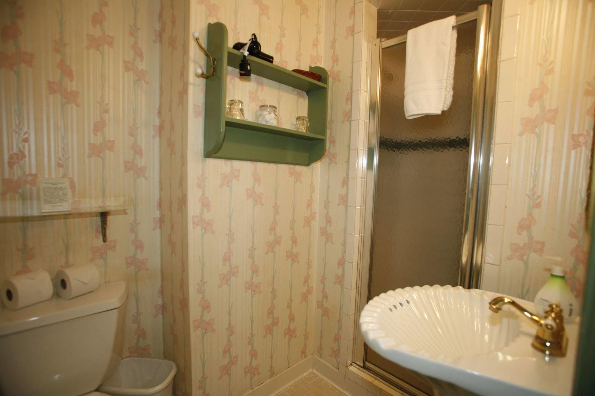 Parsonage Inn Bed And Breakfast Saint Michaels Bagian luar foto